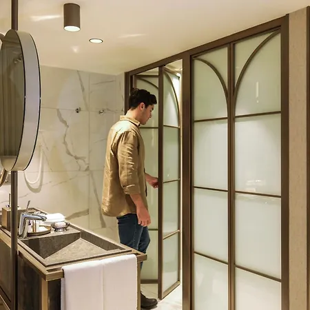 Hotell Stayso The House 4*