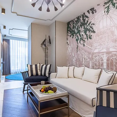 Stayso The House Hotell 4*