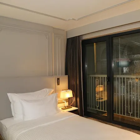 Stayso The House 酒店