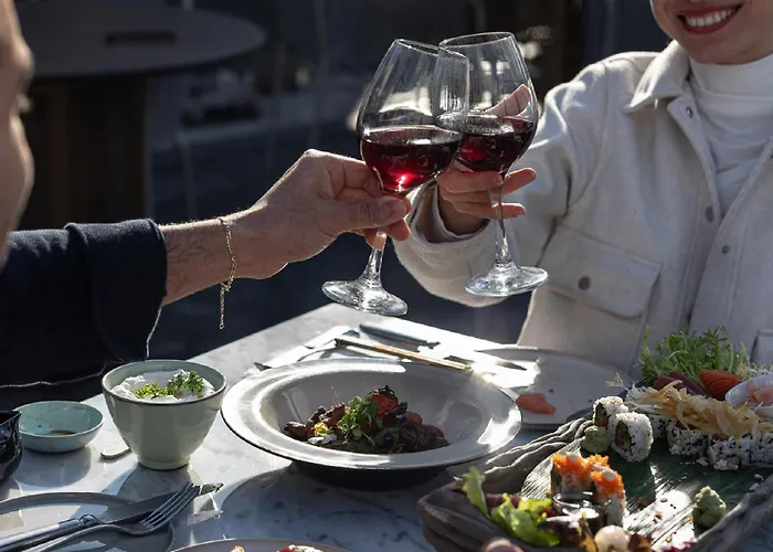 Отель Stayso The House 5*