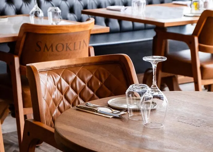 Stayso The House Отель