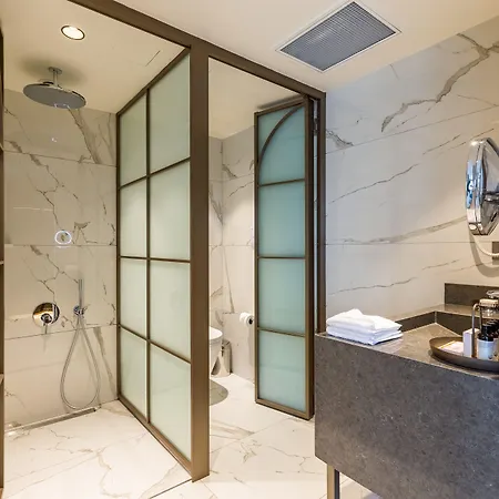 Stayso The House Hotel 4*